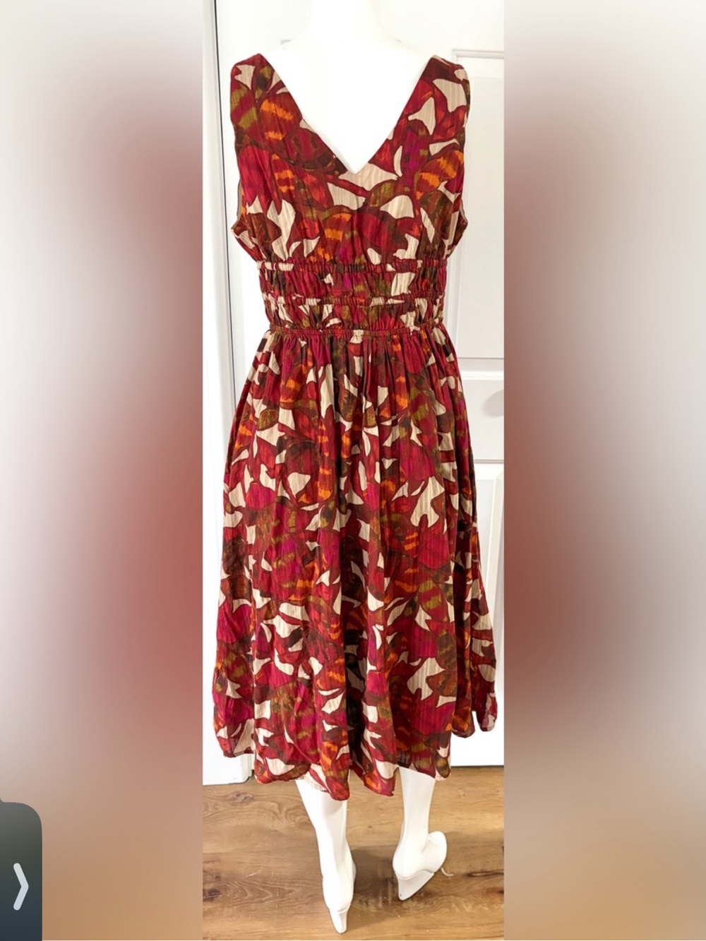 NWT.Caroline Constas Red Multi-Print
Sleeveless Midi beautiful vacation Dress . - Picture 4 of 5